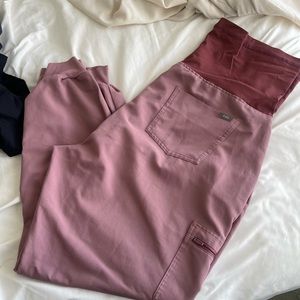 FIGS SCRUB BOTTOMS MATERNITY SZ XL MAUVE COLOR
